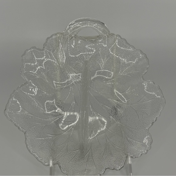 Vintage Indiana Glass, Pebble Leaf-Shaped Clear Glass Relish Dish - Picture 4 of 6